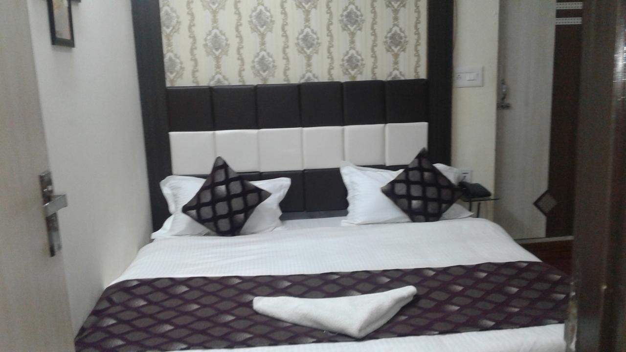 Hotel Ishwar Palace Jaipur Eksteriør billede